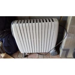 Oil filled radiator with timer