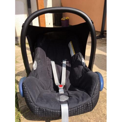 Maxi cosi group 0+ child car seat