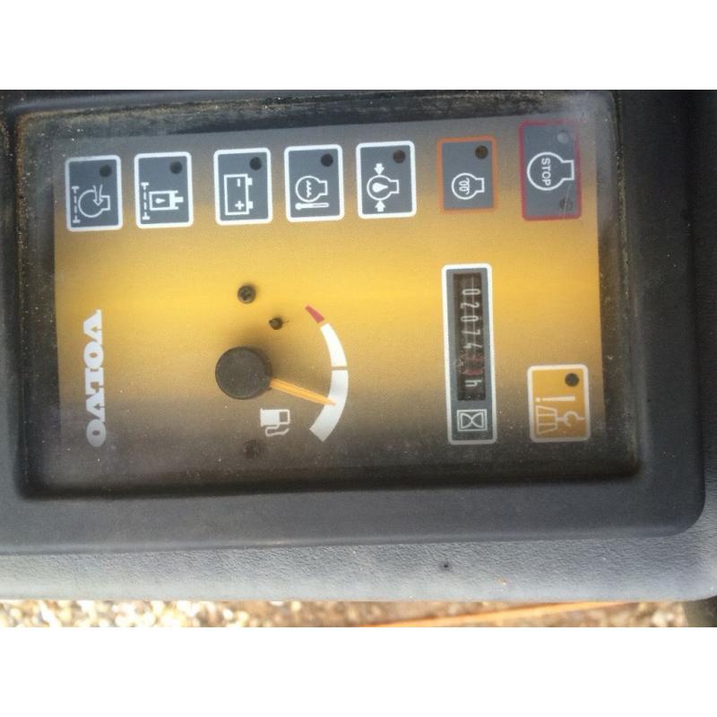 2007 Volvo EC20B digger excavator 2 tonne 2075 hours