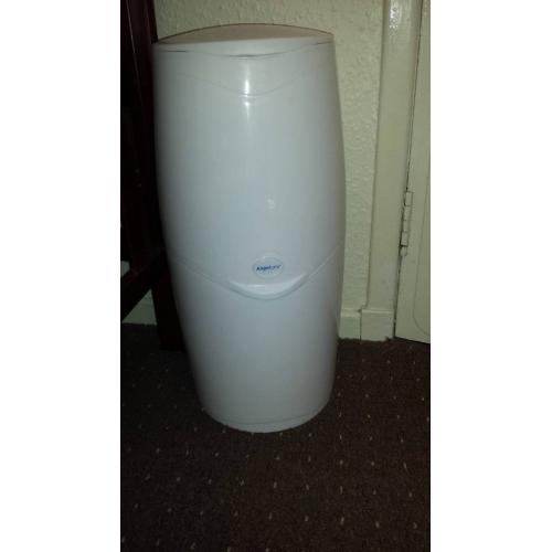 Angelcare nappy bin