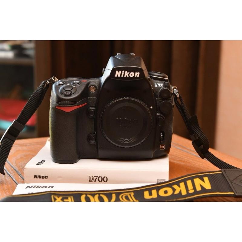 Nikon D700 FX Digital SLR in Excellent Condition + Genuine MB-D10 Grip