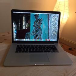 15" MacBook Pro Retina w/ FREE external disc drive