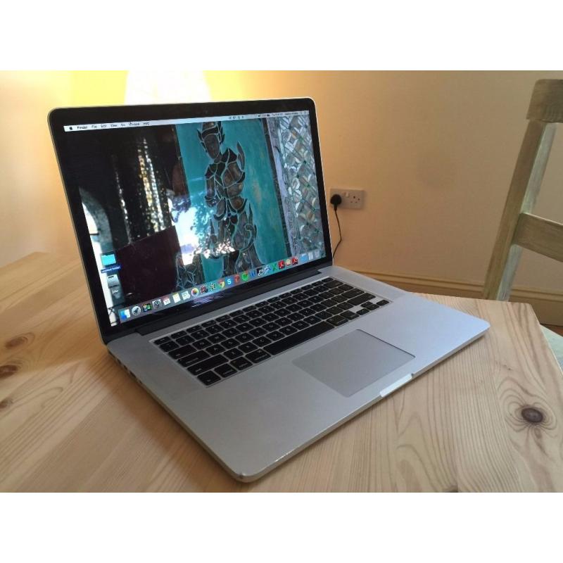 15" MacBook Pro Retina w/ FREE external disc drive