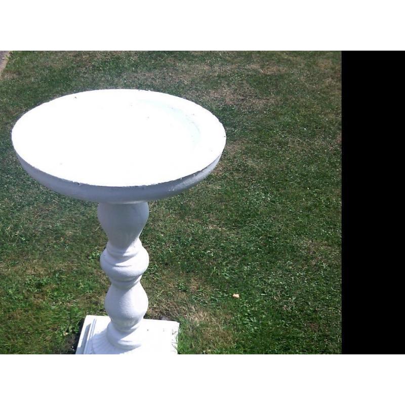 BIRD BATH