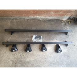 Vauxhall Astra H Cruz roof bars with pads