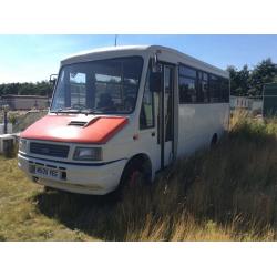 IVECO-FORD- mini coach 1994,2.5TURBO DIESEL 5 speed,two owners from new.