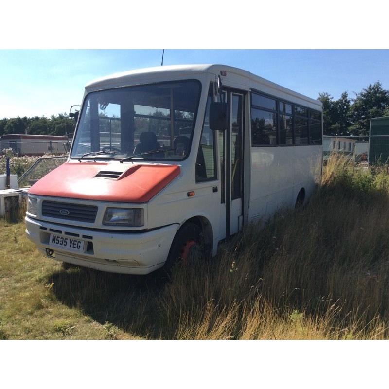 IVECO-FORD- mini coach 1994,2.5TURBO DIESEL 5 speed,two owners from new.