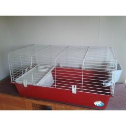 PET HUTCH, INDOORS AND OUTDOORS