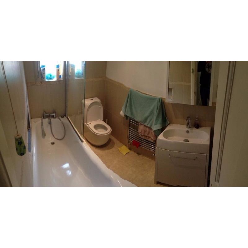 Single room in great house Colliers Wood Wimbledon