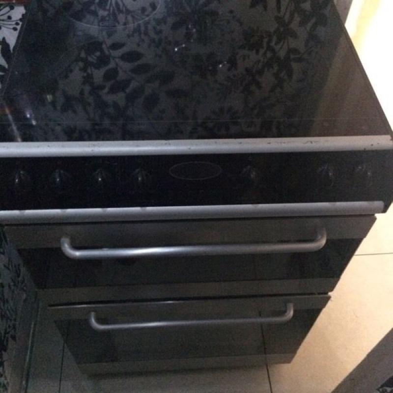Cooker for sale