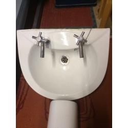 White wash hand basin