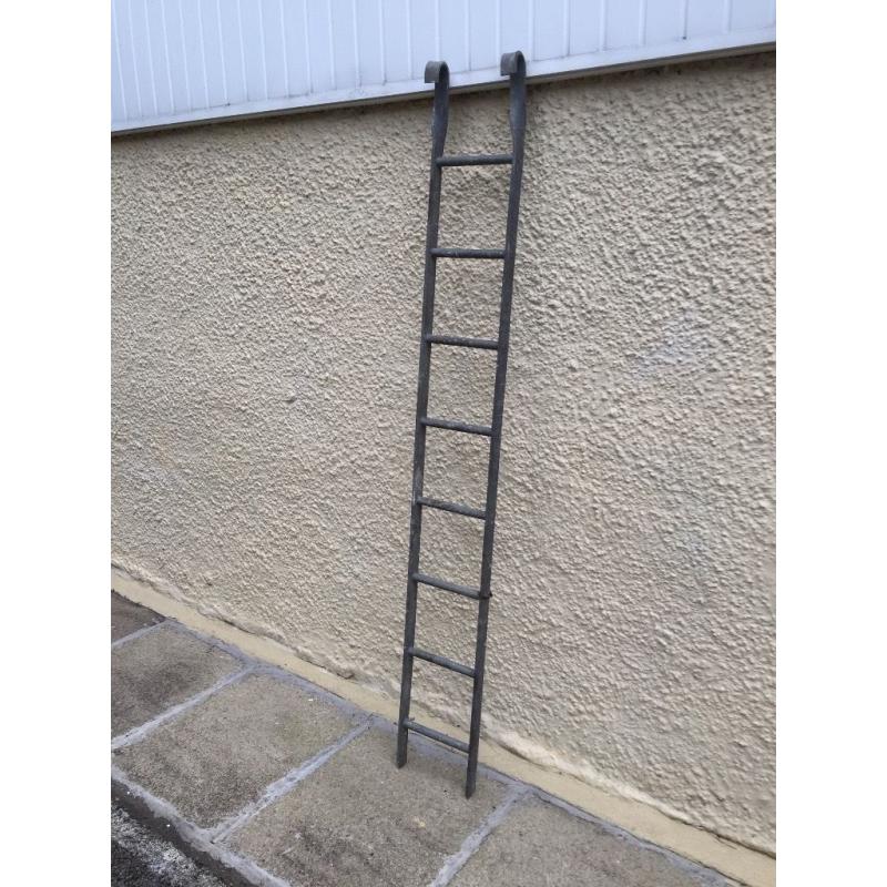 Ladder, heavy duty, 7 foot long
