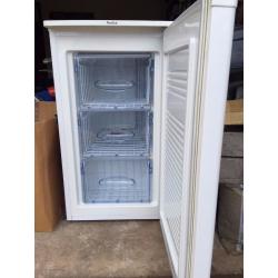 Amica Under Counter Freezer