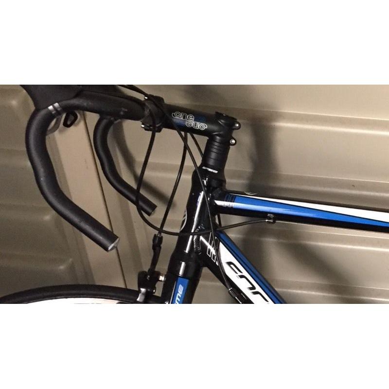 Racing bike / road bike