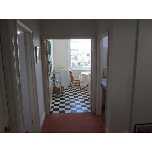 Lovely Bright Double Room for mature professsional - Montpelier
