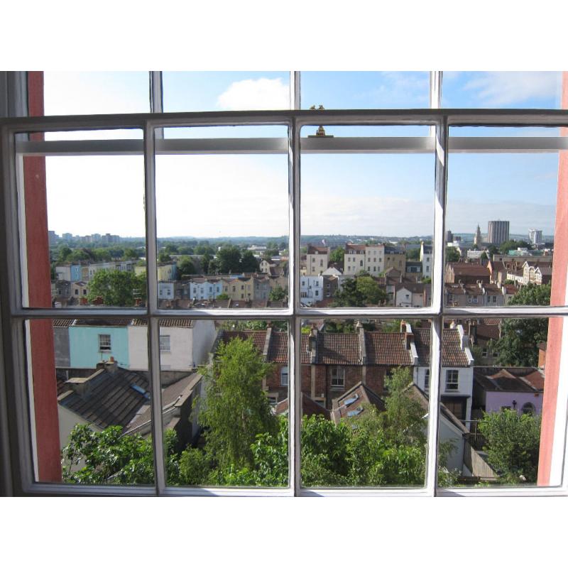 Lovely Bright Double Room for mature professsional - Montpelier