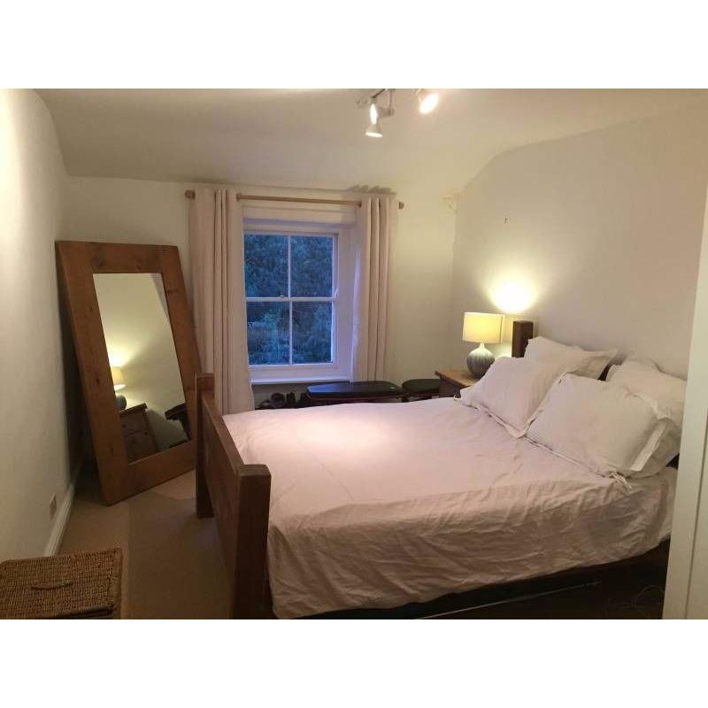 ** Huge double room in super cool Camden flatshare! Best address in NW1
