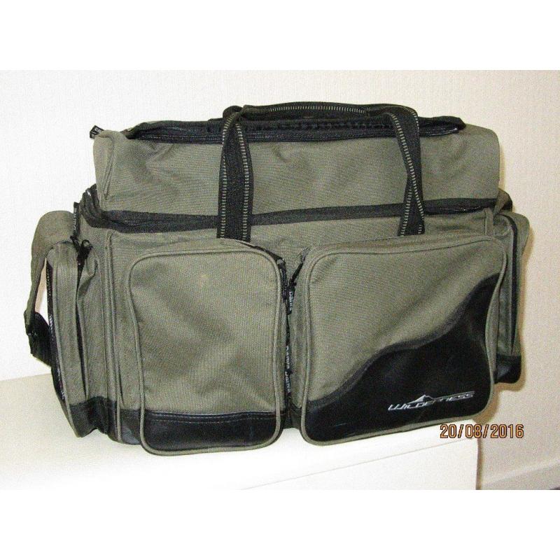 Greys plus airflow fly rods plus airflow switch reel, 5 fly lines,boat bag and reel bag for sale