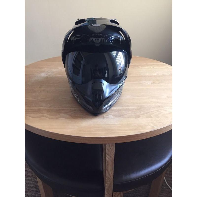 Icon variant helmet