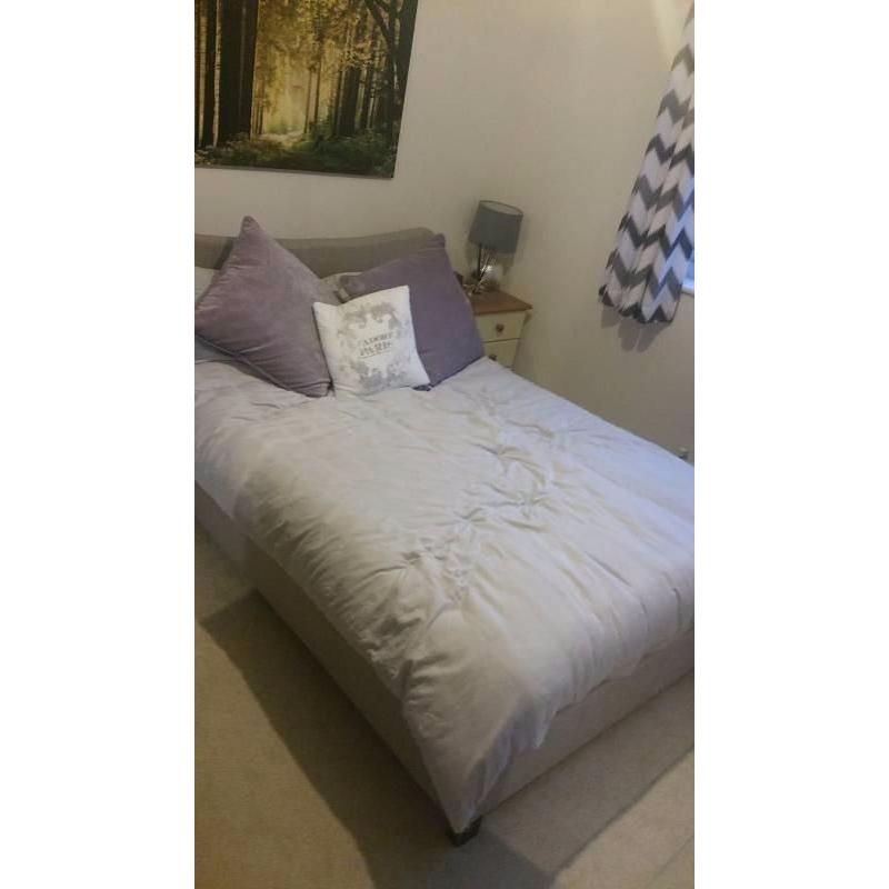 Double room in Alltwen, Pontardawe for rent