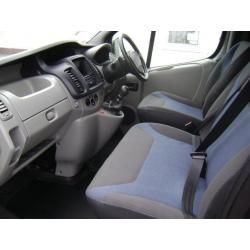 Renault Trafic 2.0dCi ( EU5 ) ( Eco ) SL27 Phase 3 ( Sat Nav ) SL27dCi 115 Sport