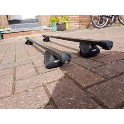 Thule roof bars suitable for vehicle with roof rails