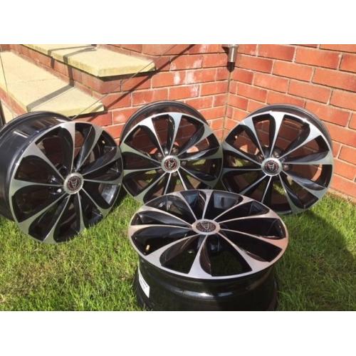 Wolfrace 17" Alloy Wheels