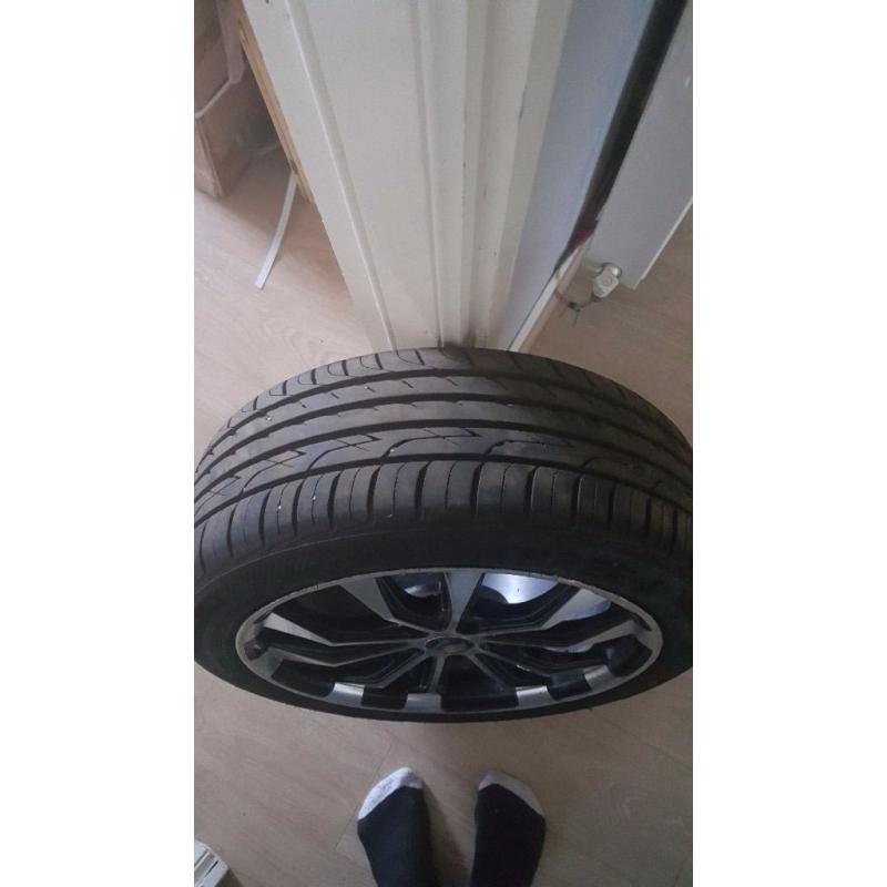 4 tyres