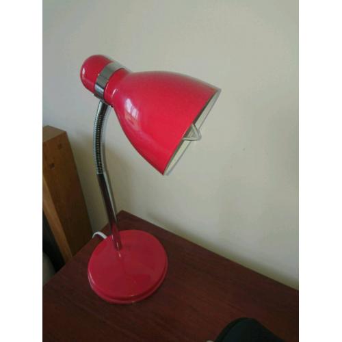 Lamp red