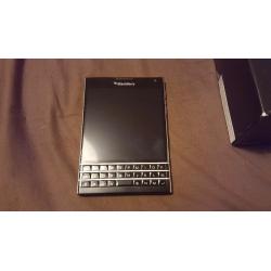 Blackberry Passport great condition, original box etc.