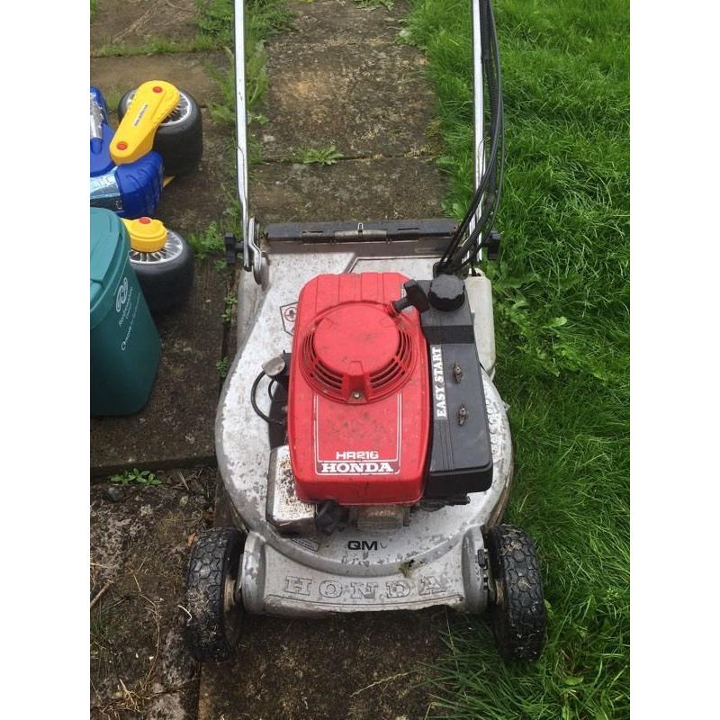 Honda HR216