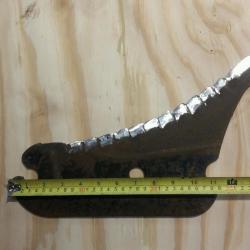 Round baler knives