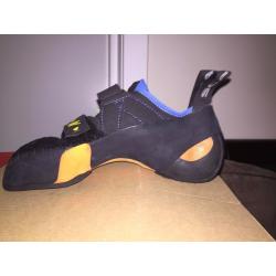 Scarpa Booster S climbing shoes, size 8.5 UK (42.5 EU)