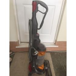 Dyson dc25 lightweight multi floor cleaner