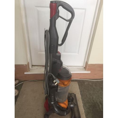 Dyson dc25 lightweight multi floor cleaner