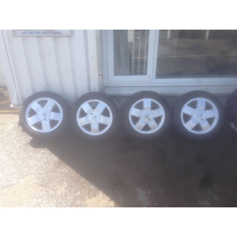 15 "Renault Clio Alloys With Brand New Tyres.