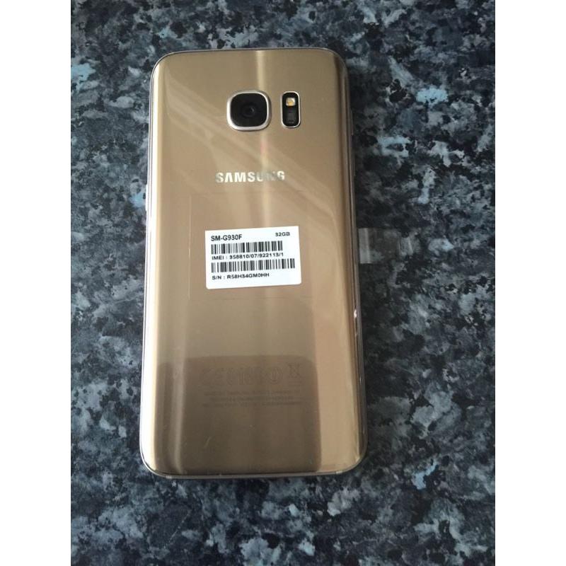 Gold Samsung Galaxy 7 (New)