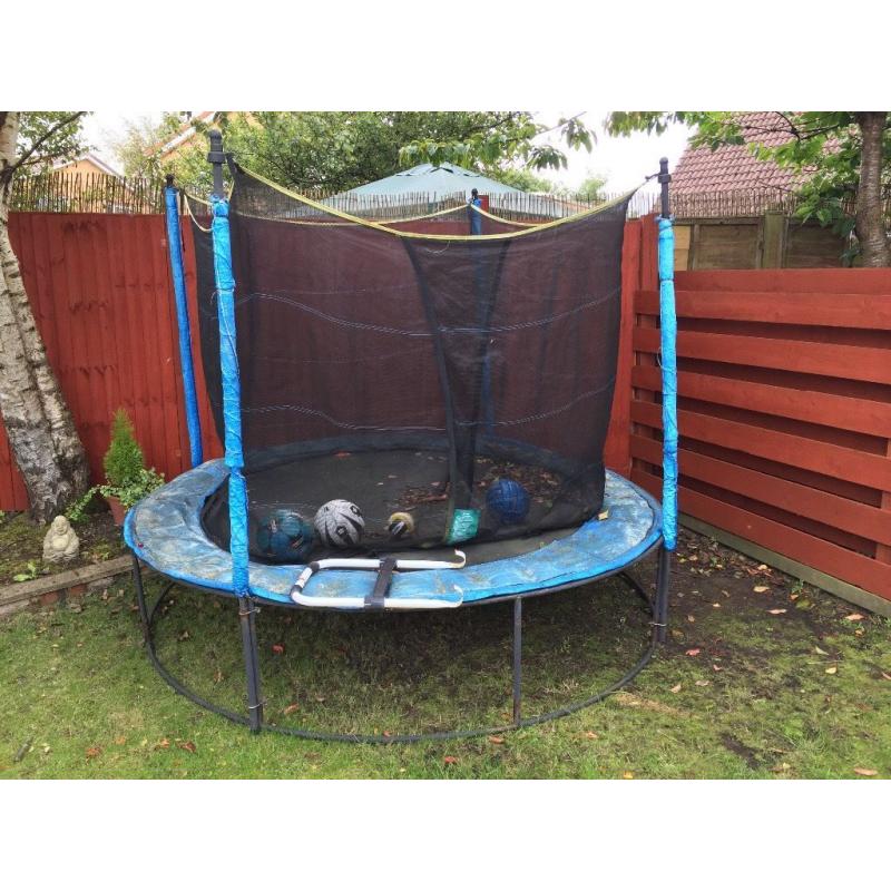 CHILDRENS 6ft TRAMPOLINE