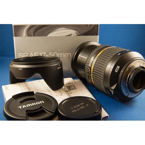 Tamron 17-50 2.8 XR Di II VC in mint condition for Nikon DX