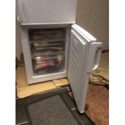 Zanussi 70/30 Fridge Freezer