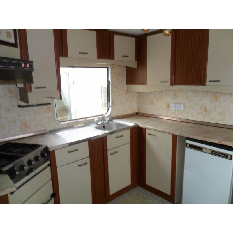 37'x12' 3 Bedroom Static Caravan