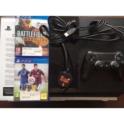 PS4 500GB Bundle - 2 controllers + 5 games