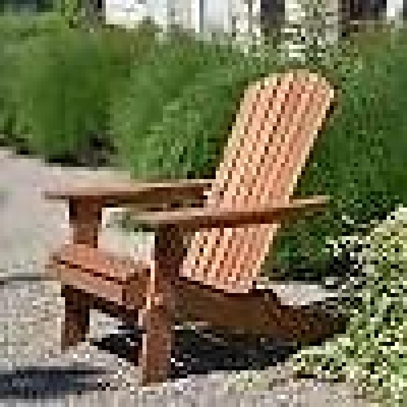 Oiled acacia wood garden/patio chair