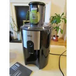 Braun Juice Maker. Great quality. Very good condition.