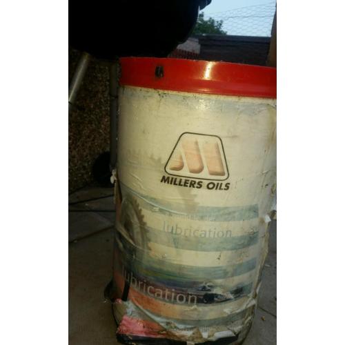 Millers hydraulic oil 25 litre