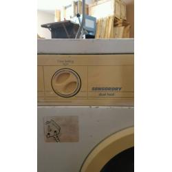 WHITE KNIGHT SENSODRY TUMBLE DRYER