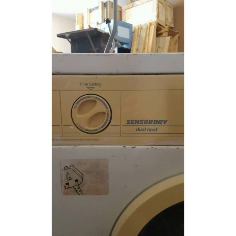 WHITE KNIGHT SENSODRY TUMBLE DRYER