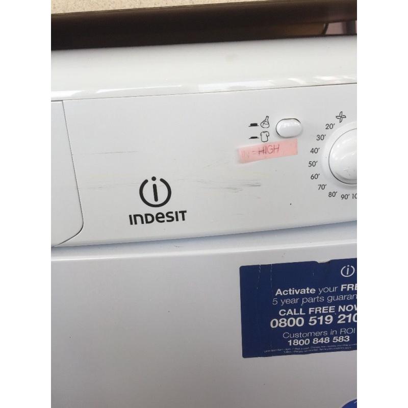 Indesit 8kg condenser tumble drier