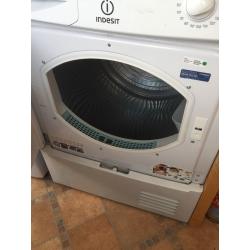 Indesit 8kg condenser tumble drier