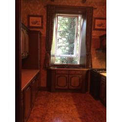 ALL INCLUSIVE LARGE SINGLE ROOM TO LET